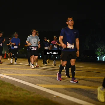 Runner Photo 7561905