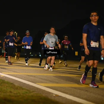 Runner Photo 7561913