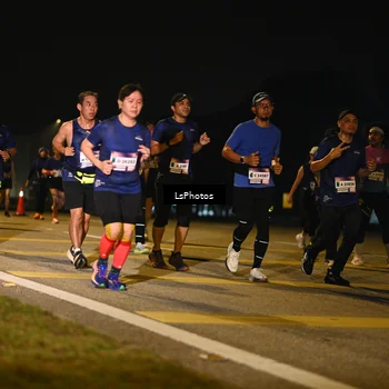 Runner Photo 7561918