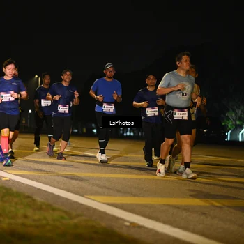 Runner Photo 7561919