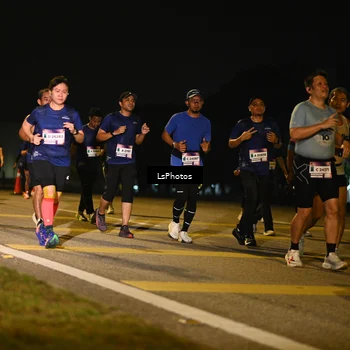 Runner Photo 7561923
