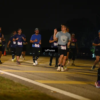Runner Photo 7561924