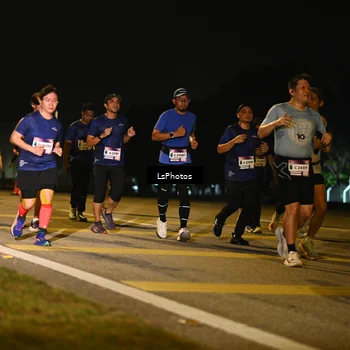 Runner Photo 7561925