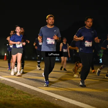 Runner Photo 7561944