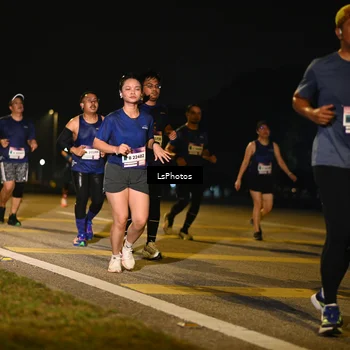 Runner Photo 7561946