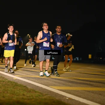 Runner Photo 7561956