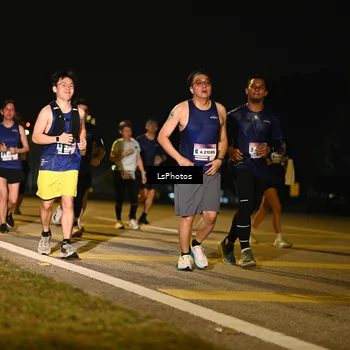 Runner Photo 7561958
