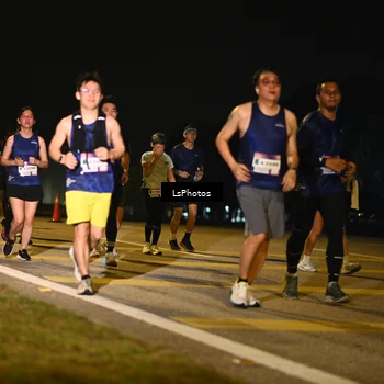 Runner Photo 7561960
