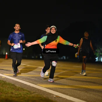 Runner Photo 7561972