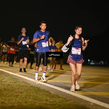 Runner Photo 7561978