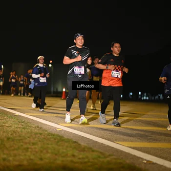 Runner Photo 7561992
