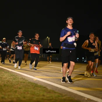 Runner Photo 7561999
