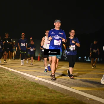Runner Photo 7562011