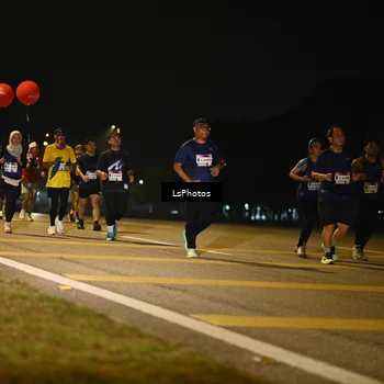 Runner Photo 7562036