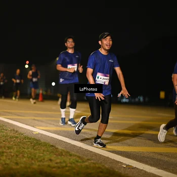 Runner Photo 7562045