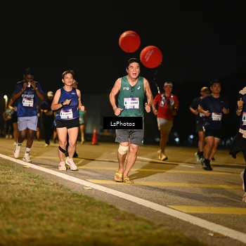 Runner Photo 7562051