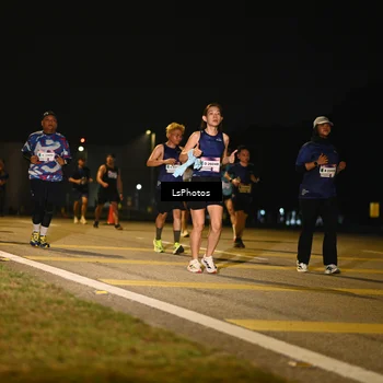 Runner Photo 7562058