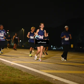 Runner Photo 7562059