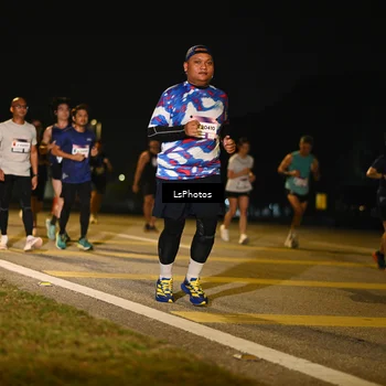 Runner Photo 7562064