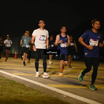 Runner Photo 7562069