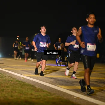 Runner Photo 7562093