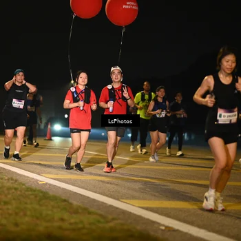 Runner Photo 7562098