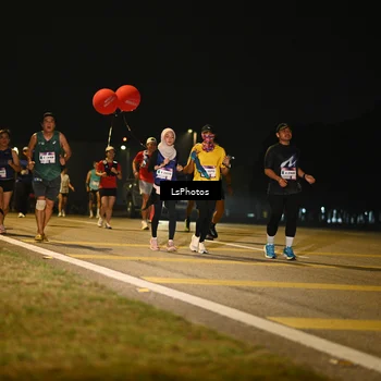 Runner Photo 7562104