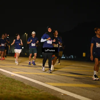 Runner Photo 7562107