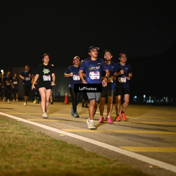 Runner Photo 7562109