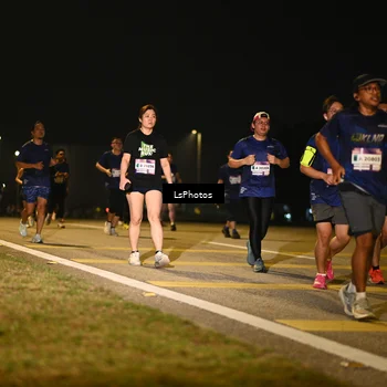 Runner Photo 7562111