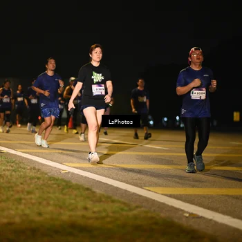 Runner Photo 7562114