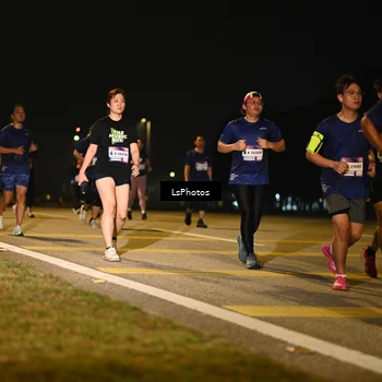 Runner Photo 7562115