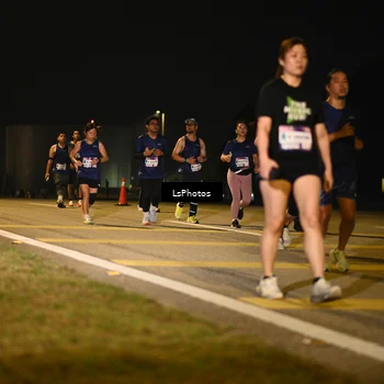 Runner Photo 7562118