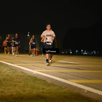 Runner Photo 7562137