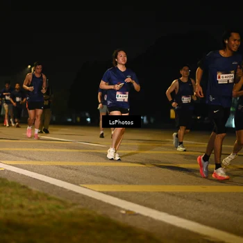 Runner Photo 7562149