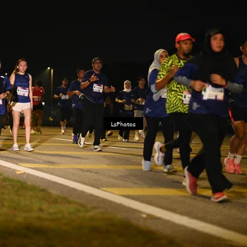 Runner Photo 7562156