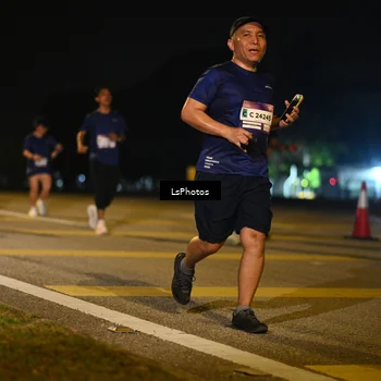 Runner Photo 7562158