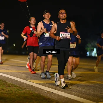Runner Photo 7562164