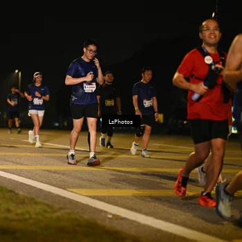 Runner Photo 7562167