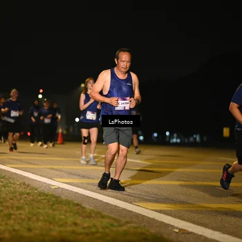 Runner Photo 7562172