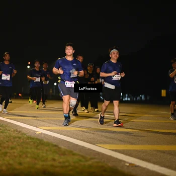 Runner Photo 7562176