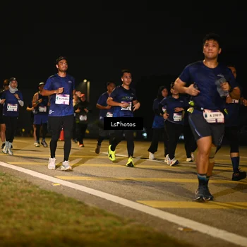 Runner Photo 7562182