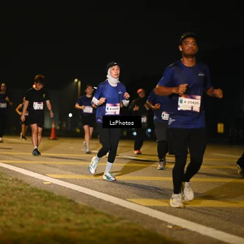 Runner Photo 7562188