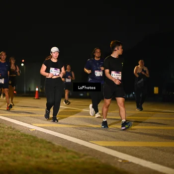 Runner Photo 7562193