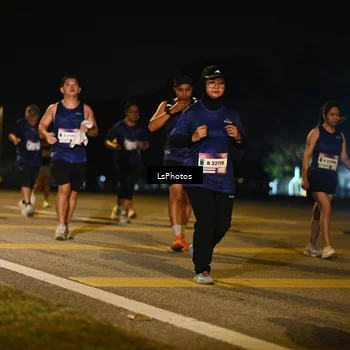 Runner Photo 7562216