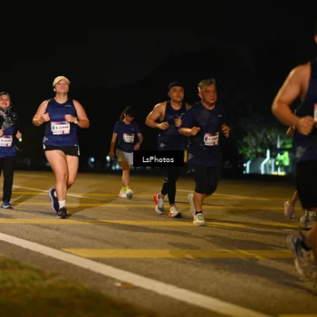 Runner Photo 7562236