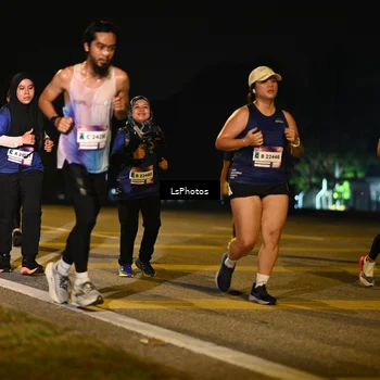 Runner Photo 7562241