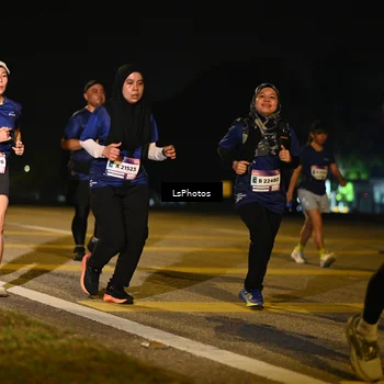 Runner Photo 7562243