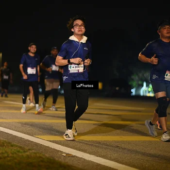 Runner Photo 7562246