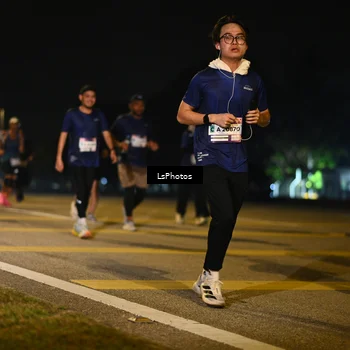 Runner Photo 7562248